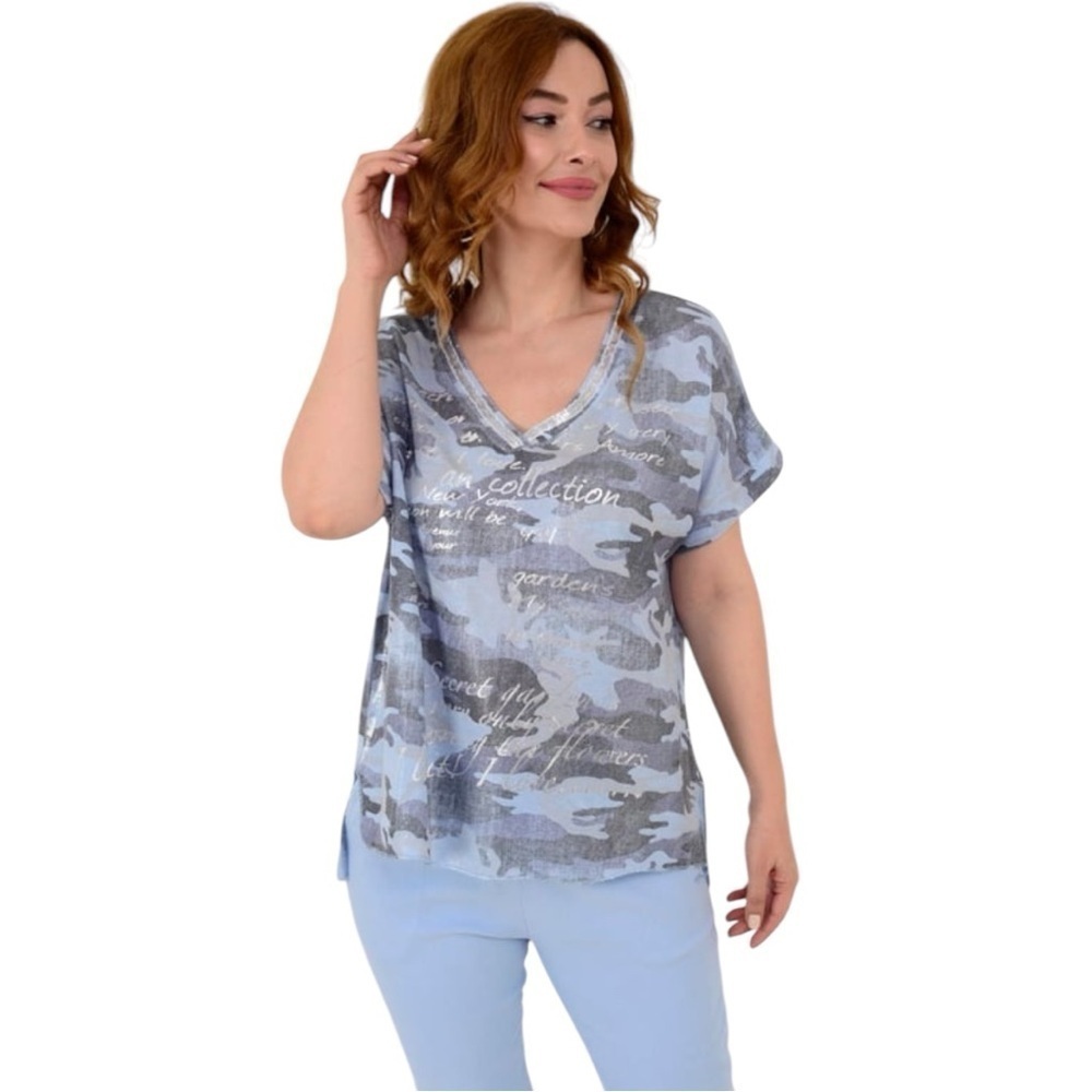 Made in Italy Camouflage short sleeve sequin V-Neck metallic Text Design top